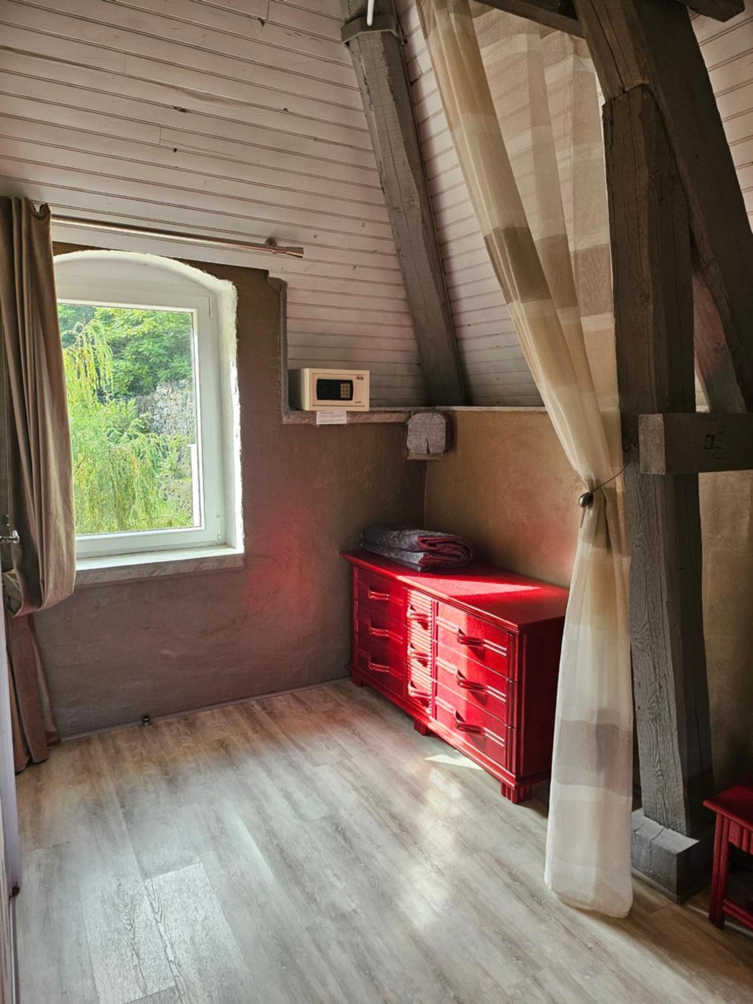Le Berthoir Hotel Pélussin Eksteriør billede